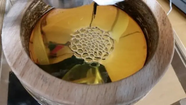 इलेक्ट्रिक हनीकॉम्ब