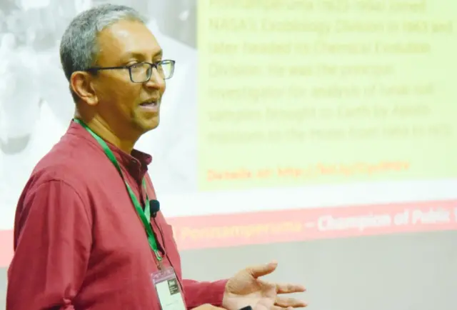 සමාජ ජාල විශ්ලේෂක නාලක ගුණවර්ධන