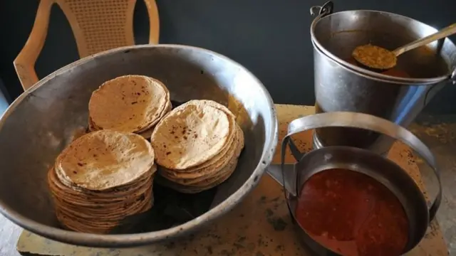 ਮਿਡ ਡੇਅ ਮੀਲ