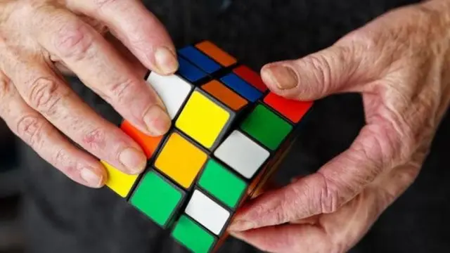 كيف يمكن أن تساعدك الأساليب الرياضية في الخروج من المتاهة