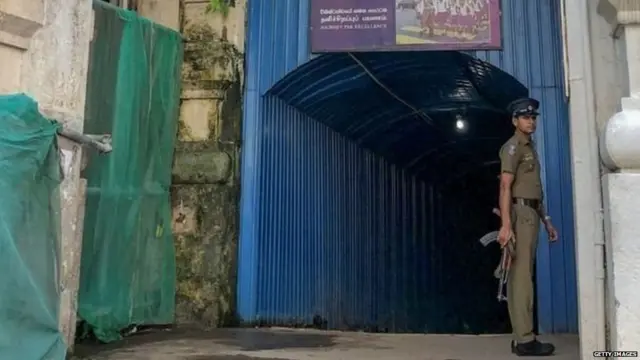 ස්විට්සර්ලන්ත තානාපති කාර්යාලයේ