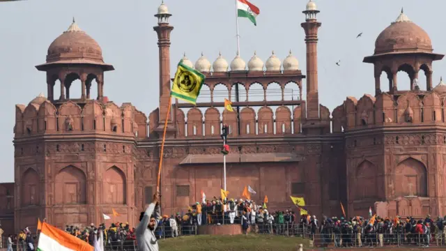 लाल किल्ल्यावर खालसा झेंडा फडवणारा जुगराज कोण आहे?