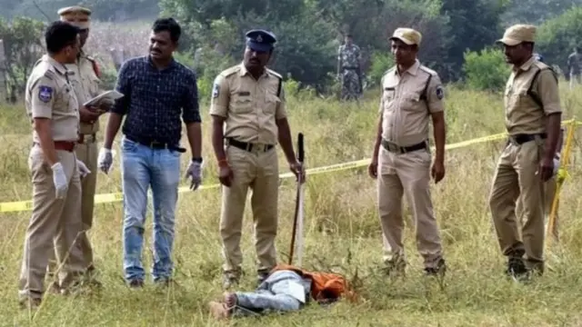 એન્કાઉન્ટર સ્પેશલિસ્ટ તરીકે ઓળખાતા પોલીસ અધિકારી