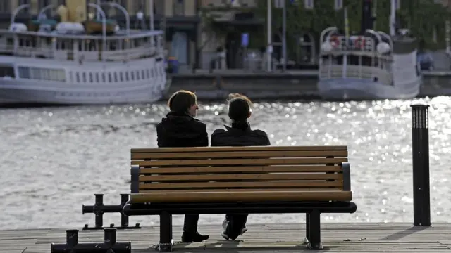 У таких країнах, як Швеція, жінки, що добре заробляють, часто намагаються знайти собі тако ж успішного чоловіка