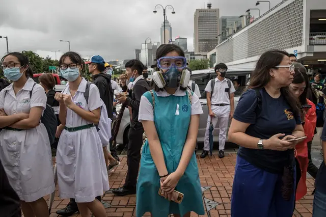 เด็กนักเรียนมัธยม