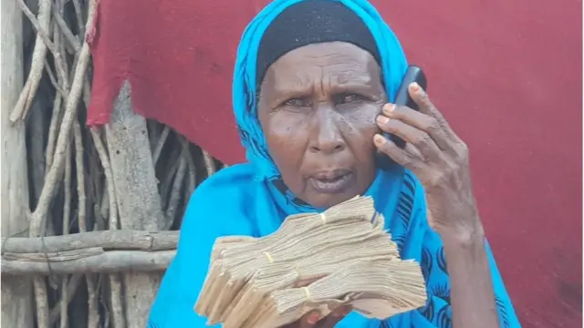 Caddeey Kunle Colow waxay ka mid tahay dadka uu caawiyey Maxamed Baaruud