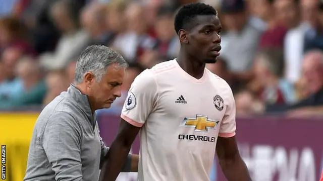Jose Mourinho na Paul Pogba