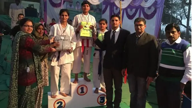 मनु भाकर की बचपन की तस्वीर