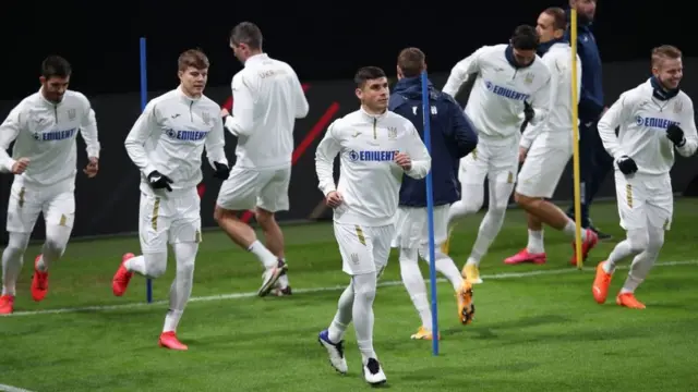 "Нас нагнули". Скандал із технічною поразкою збірної України