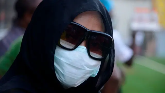 Eeyan kan fi iboju bo oju