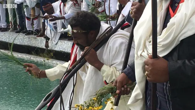 ኣከባብራ በዓል ኢሬቻ ብስእሊ