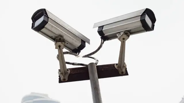 Coronavirus: திறன்பேசி மூலம் கொரோனாவை கண்டறிவது சாத்தியமா?