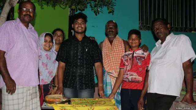 આફતાબ હુસૈન પરિવાર સાથે