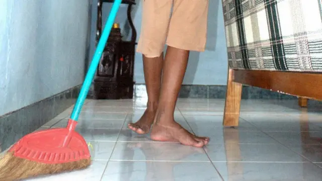 भारत में डोमेस्टिक हेल्पर्स