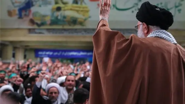 آیت الله خامنه ای
