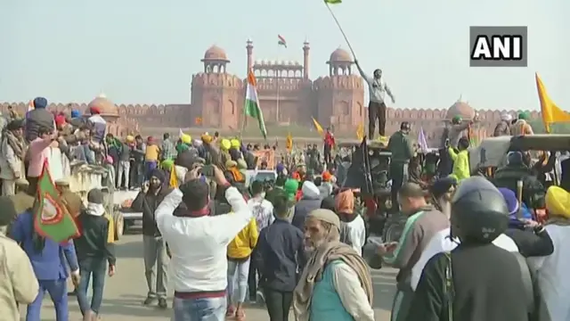 செங்கோட்டையை அடைந்த பேரணி