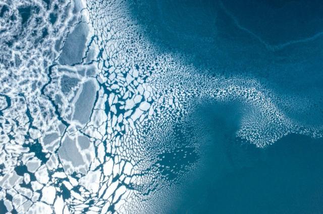 Florian拍摄的格陵兰东部海冰形成的作品获得第三名。