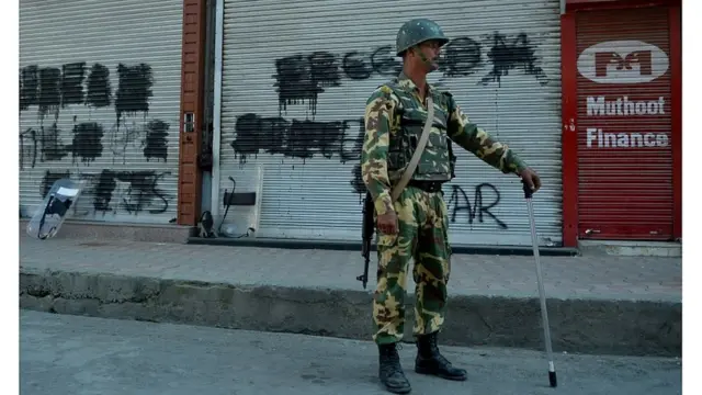 सीआरपीएफ का जवान