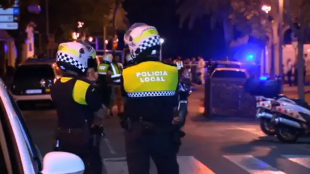 Policías en Cambrils.