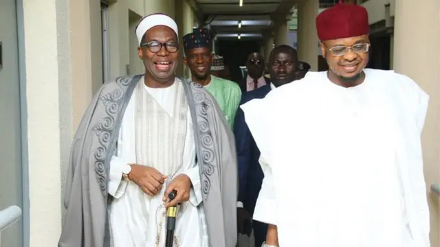 Sarkin Nguru da ke jihar Yobe, mai martaba Alhaji Mustapha Ibn Mai Kyari(hagu) ya kai ziyara ga ministan sadarwa, Isa Ali Pantami a ofishinsa da ke Abuja ranar Juma'a.
