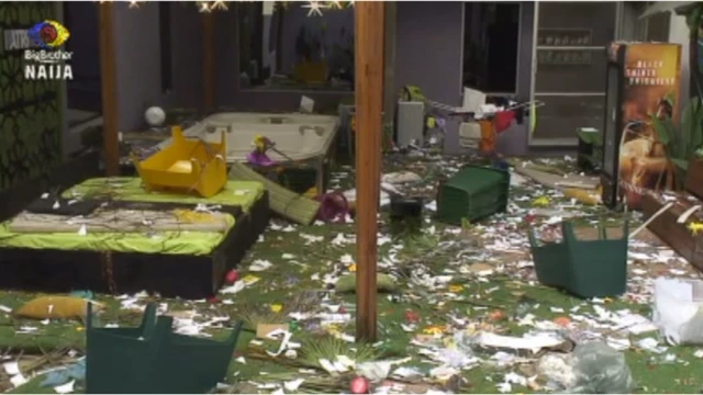 Big Brother House wit plenty dirty for Nini and Saga to clean