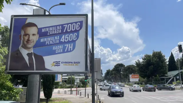 Predizborni bilbord Evrope sad