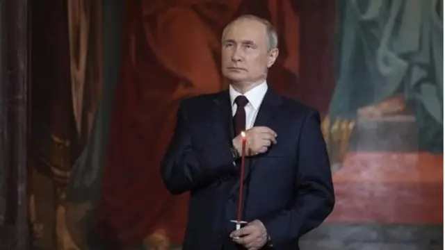 ইস্টার উৎসবে ভ্লাদিমির পুতিন।