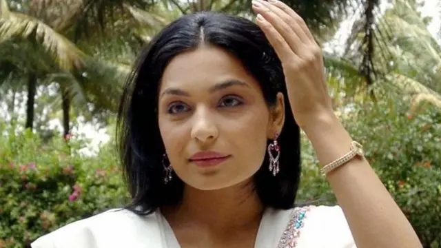 پاکستانی اداکارہ میرا