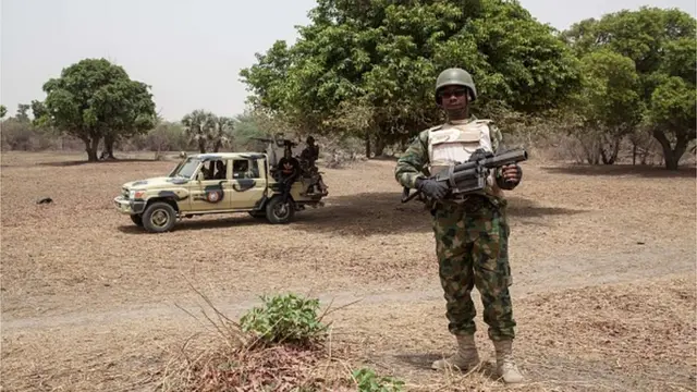 బోకోహరాం ప్రాబల్య ప్రాంతంలో భద్రతాదళాలు