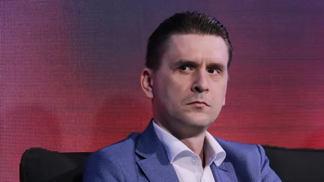 Александр Коваленко