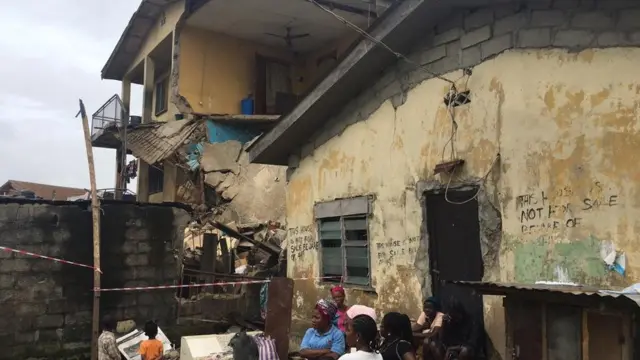 Ụlọelu dara na Bariga