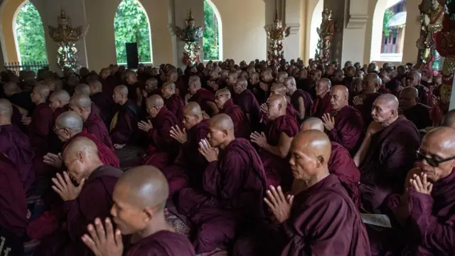 ပဉ္စင်းဆိုတဲ့စကားကလည်း ပဉ္စကနေပဲ ဆင်းသက်