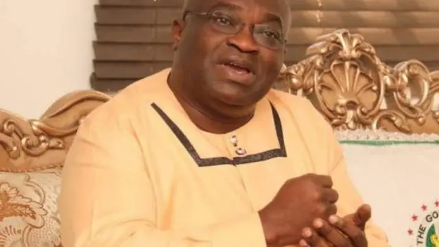 Mkpata na mmefu akụ