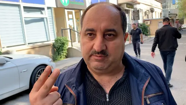 Təqaüdə çıxan moyor Fazil Əliyev