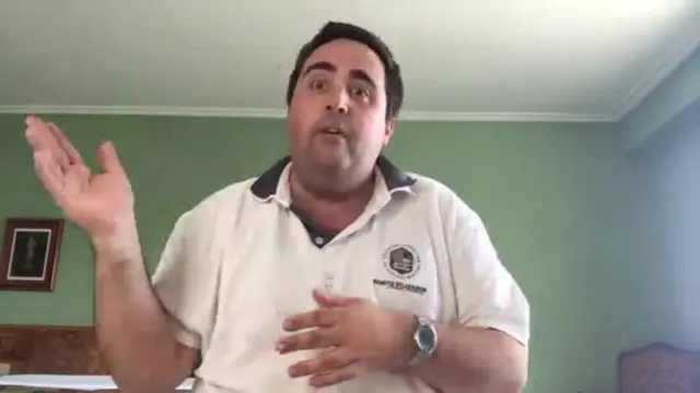 Гарет Робертс чудом спасся от огня