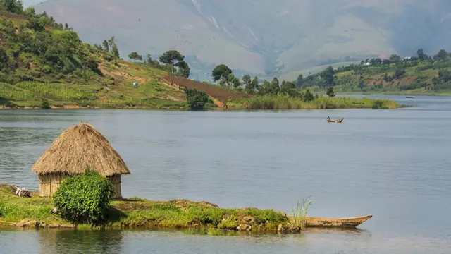 கொலைகார ஏரியிலிருந்து எடுக்கப்படும் மீத்தேன் - சகாரா பாலைவன நாட்டின் கதை