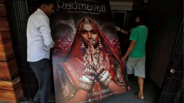 هند سترې محکمې دغه فلم ته د نندارې اجازه ورکړه