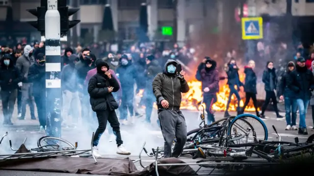 Протесты в Нидерландах