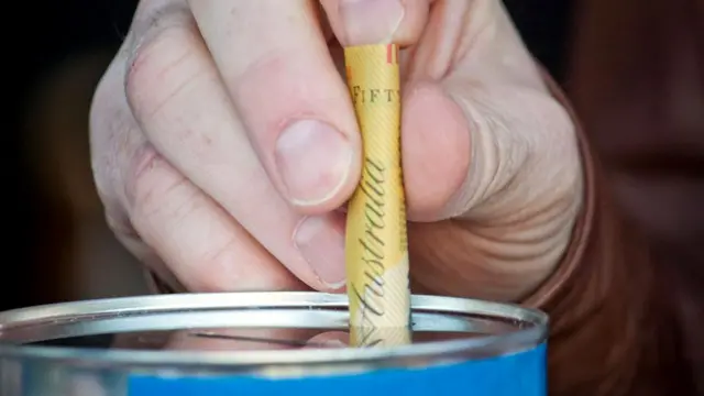 На объем помощи во многом влияет то, как обставлен процесс жертвования