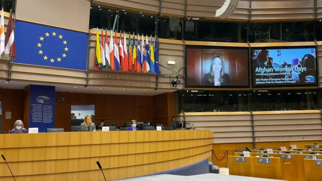 انجلینا جولی خواستار رهایی زنان فعال از بند شد