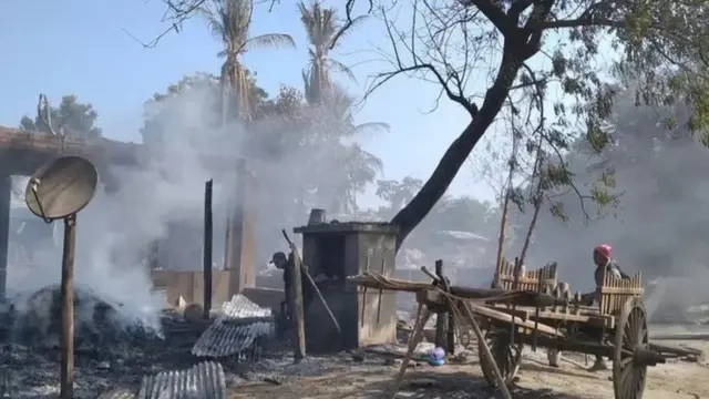 စစ်ကိုင်းတိုင်းအတွင်းရွာတချို့မှာစစ်ကောင်စီတပ်ကမီးရှို့ဖျက်ဆီး