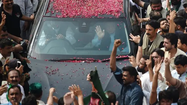نوازشریف
