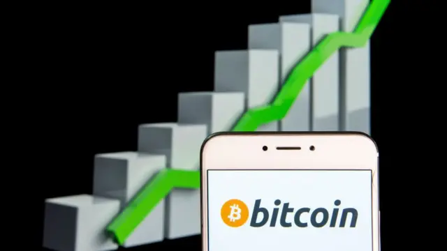 પ્રતીકાત્મક તસવીર