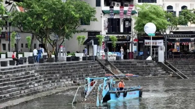 સિંગોપોરની સફાઈની તસવીર