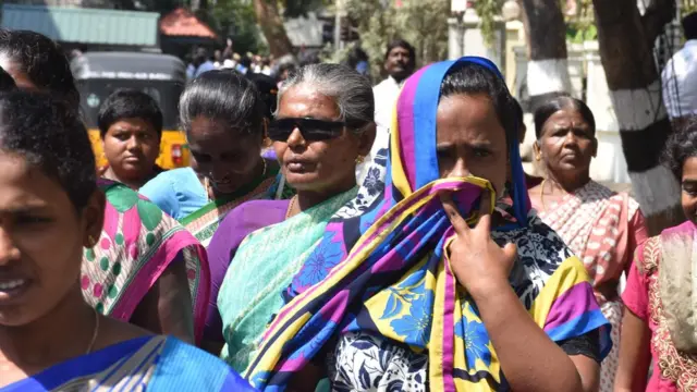 தீர்ப்புக்கு பிறகு, அமைதியானது போயஸ் இல்லம் சாலை