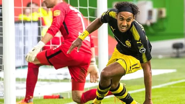 • Premier match de la saison et premier but pour Pierre-Emerick Aubameyang avec Dortmund qui s'est imposé 3-0 sur le terrain de Wolfsburg