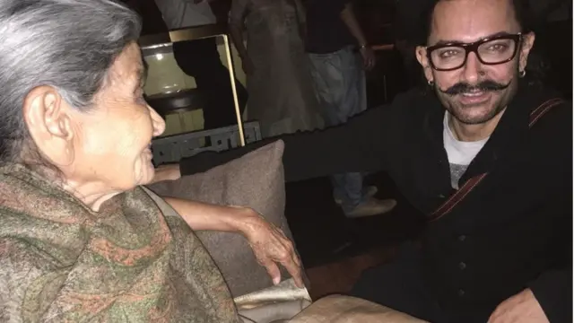 फ़र्रुख़ जाफ़र