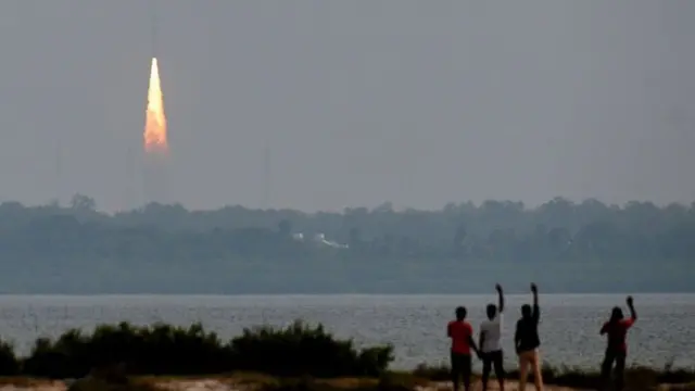 પ્રતીકાત્મક તસવીર