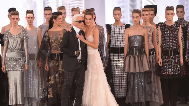 Paris Fashion Week, от кутюр, осінь-зима 2013-2014.