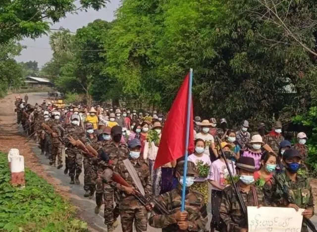 ဂန့်​​ဂေါနယ်ထဲ သင်္ကြန်သပိတ်